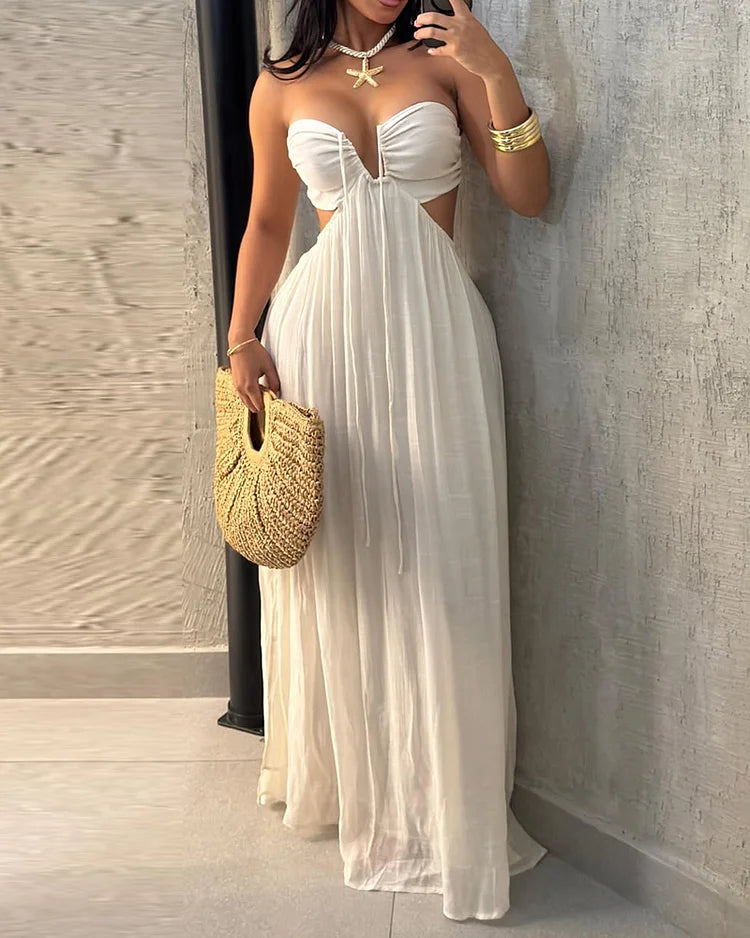 Sleek Minimalist Dress with Hollow Detail