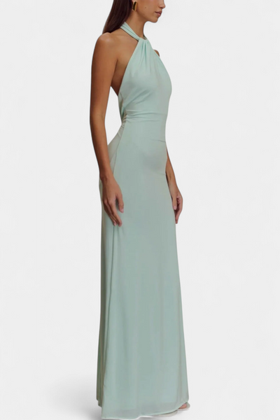 Vestido Olivia – Halter con Fruncido y Espalda Descubierta