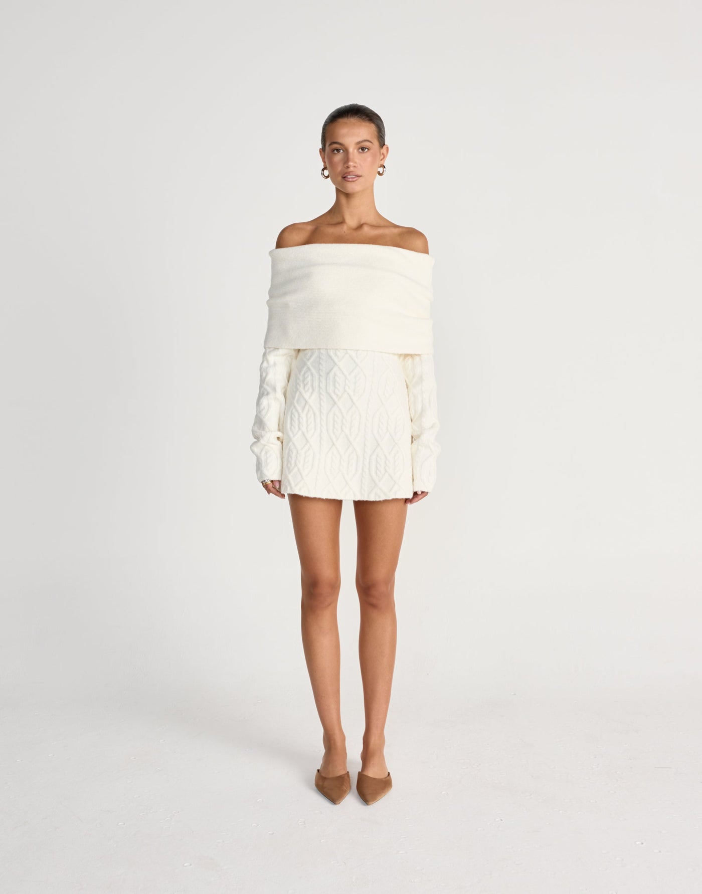 Clara | Vestido mini de manga larga (blanco roto)