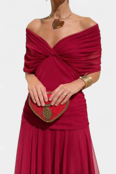 Selva Nocturna — Vestido Largo con Estampado Floral y Escote en V