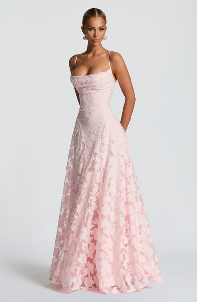 Vestido Aurelia — Romance eterno en cada paso