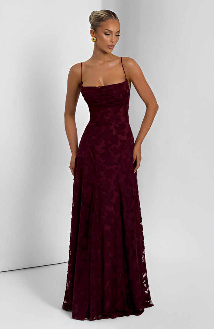 Vestido Aurelia — Romance eterno en cada paso