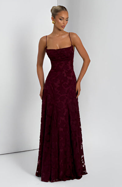 Vestido Aurelia — Romance eterno en cada paso