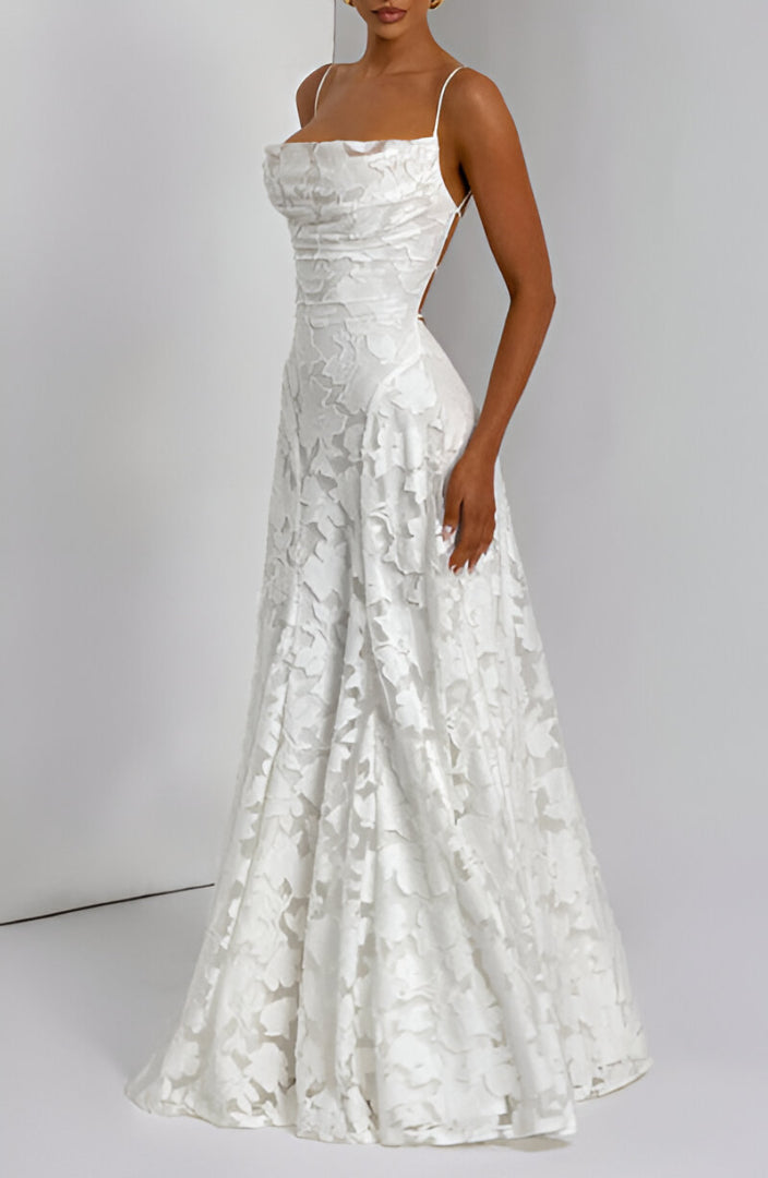 Vestido Aurelia — Romance eterno en cada paso