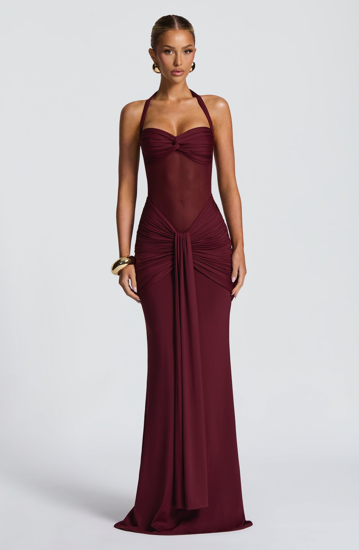Vestido Selvara — Presencia ardiente en cada mirada